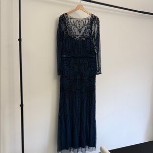 Elegant Beaded Navy Blue Lace Evening Dress